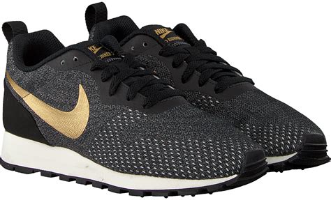 zwarte sneakers nike